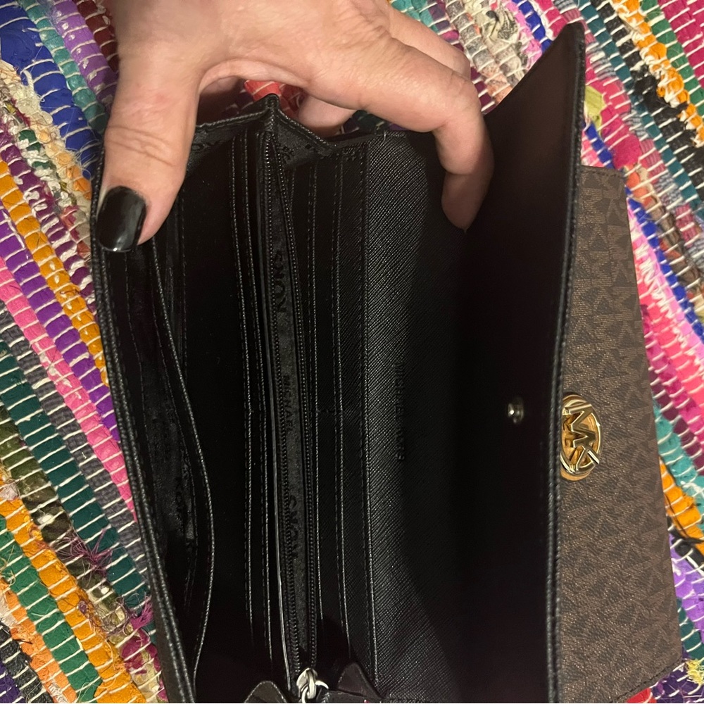 Michael Kors Wallets - Picture 3 of 3